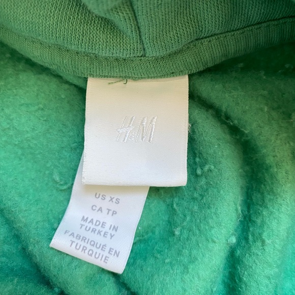 H&M “Happiness” Sweatshirt💫 - Picture 7 of 8